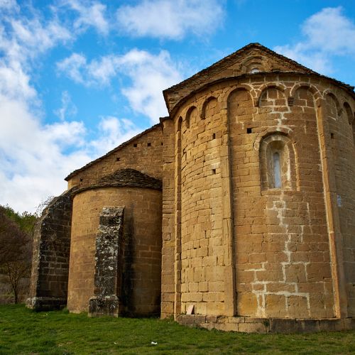 iglesia de los santos julian y basilisa 1