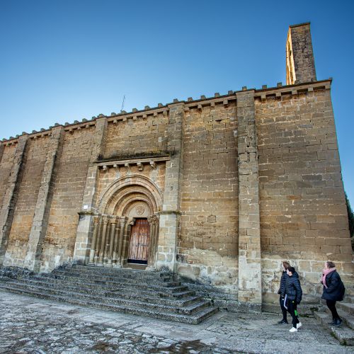 Iglesia de San Juan Bautista y el Sarcófago 2