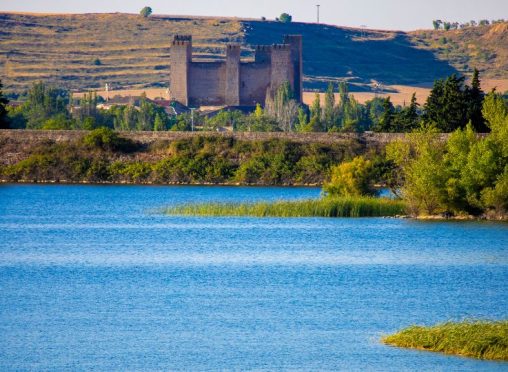 Sadaba-embalse valdelafuen